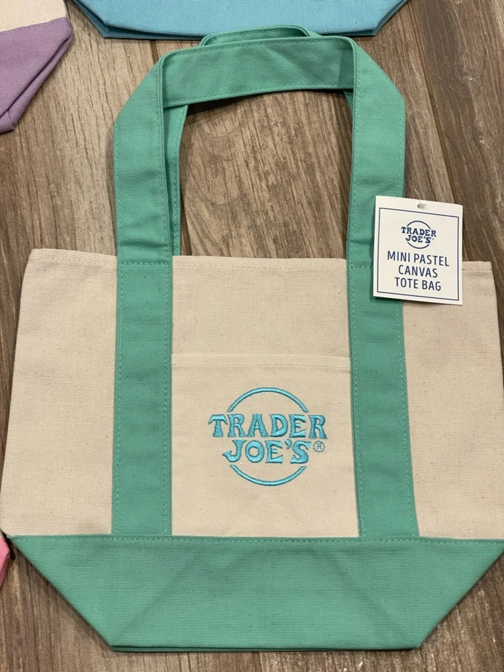 Trader Joe's 5 Pastel Canvas Tote Bag BUNDLE ~ 1 Large 💜 4 Minis 💜🩷🩵💚 NWT - Picture 6 of 10